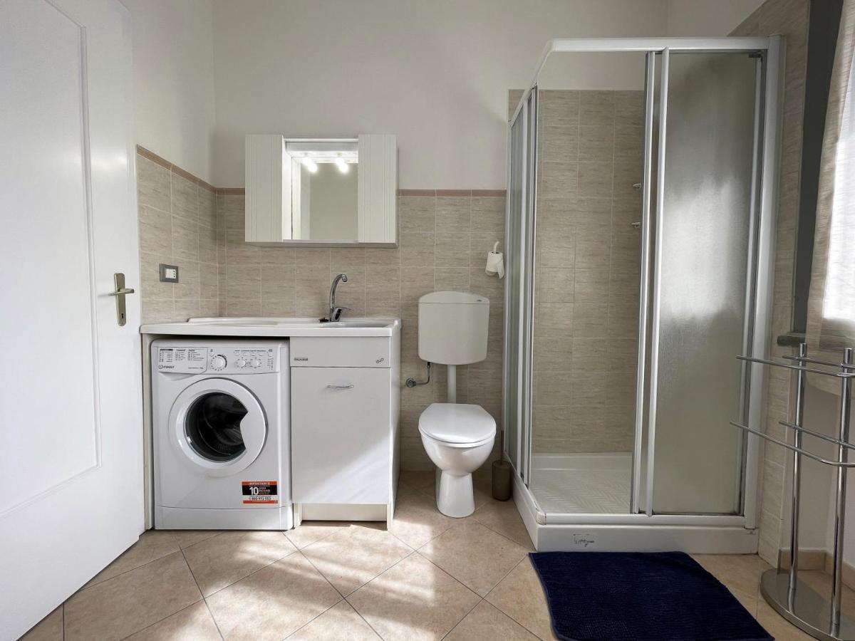 Stefano'S Guests House: 2 Bedrooms & Parking In Viareggio Exterior foto